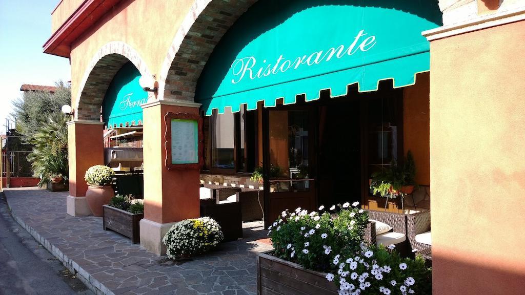 Locanda Ferrari Goro Eksteriør bilde